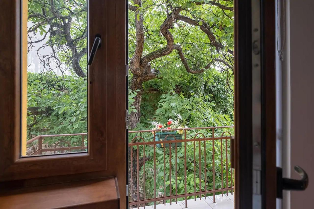 Entire Central House With Guest Rooms & Garden Sofia Luaran gambar
