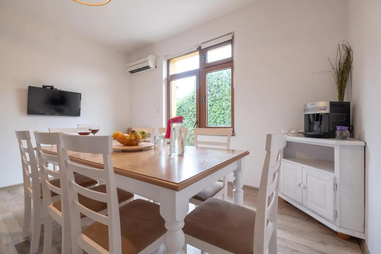 Entire Central House With Guest Rooms & Garden Sofia Luaran gambar