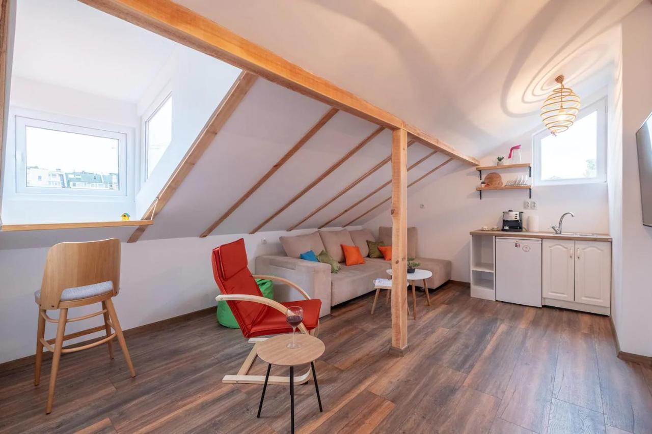 Entire Central House With Guest Rooms & Garden Sofia Luaran gambar